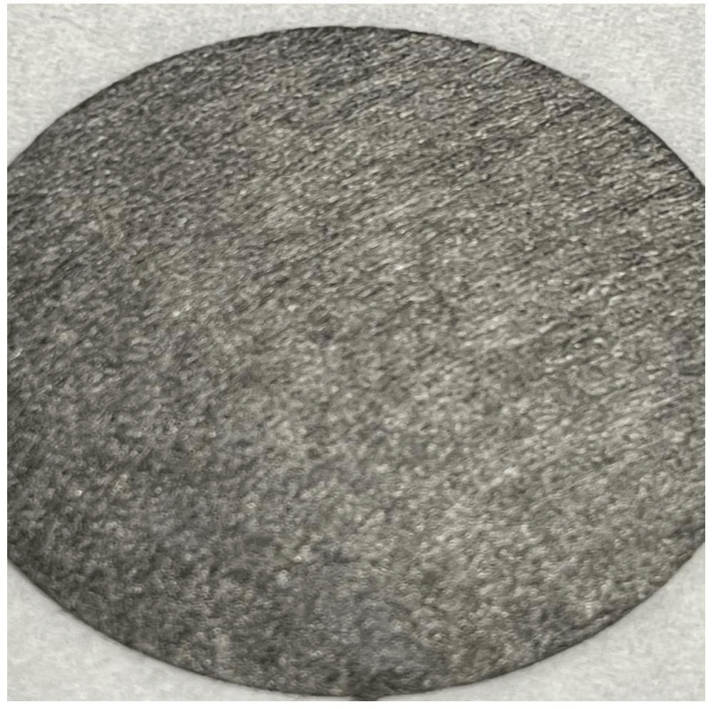 一種導電性均勻的高導電碳紙及其制備方法和應(yīng)用